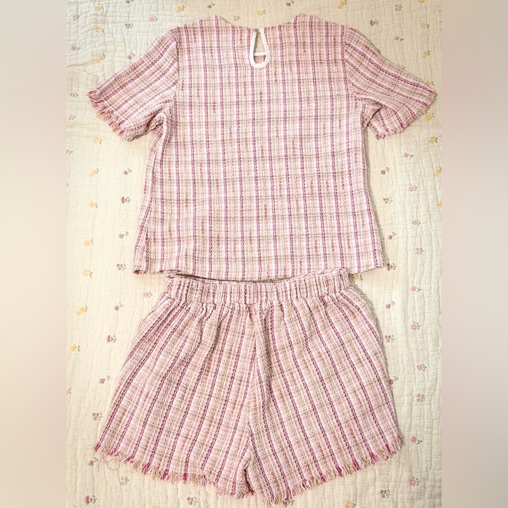 Chic Pink Checkered Two-Piece Outfit - Picture 3 of 3